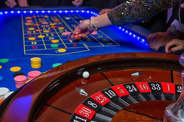 Sảnh live casino mới với dealer chuyên nghiệp và giao diện hiện đại